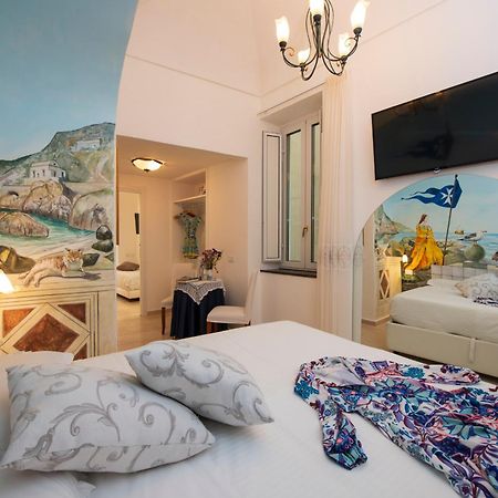 Aparthotel Antica Repubblica In Amalfi Center At 100Mt From The Sea Exterior photo